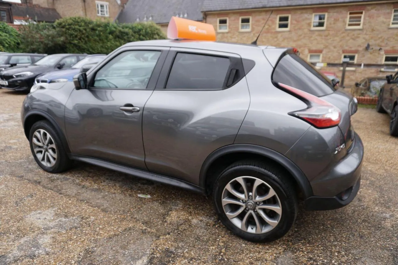 Nissan Juke 2015 photo 4