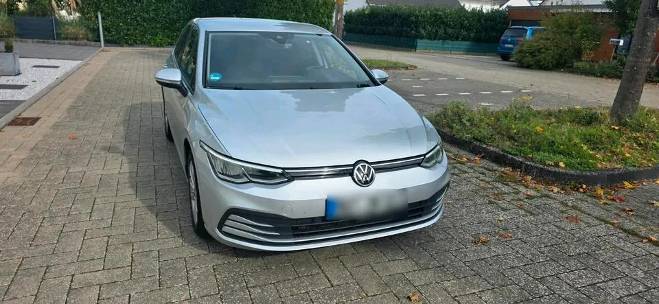 Volkswagen Golf 8