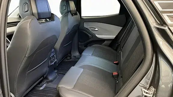 Ford Explorer 2026 photo 5