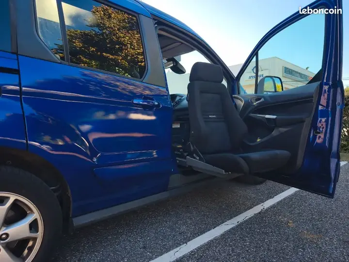 Ford Tourneo Connect 2016 photo 3