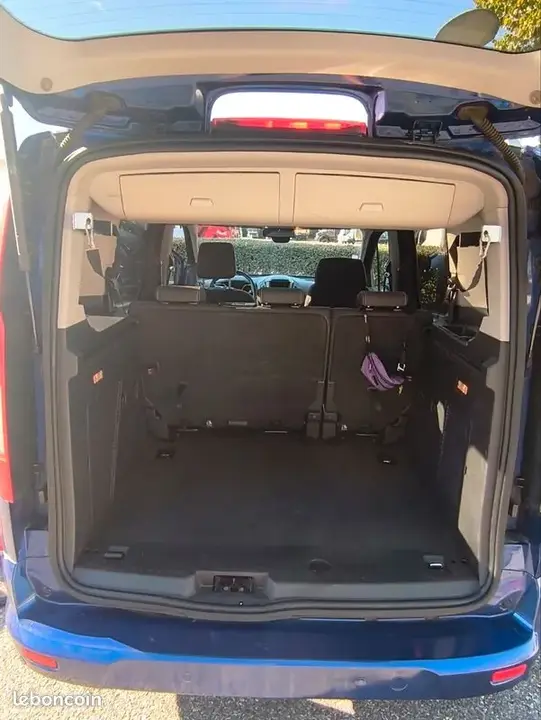 Ford Tourneo Connect 2016 photo 2