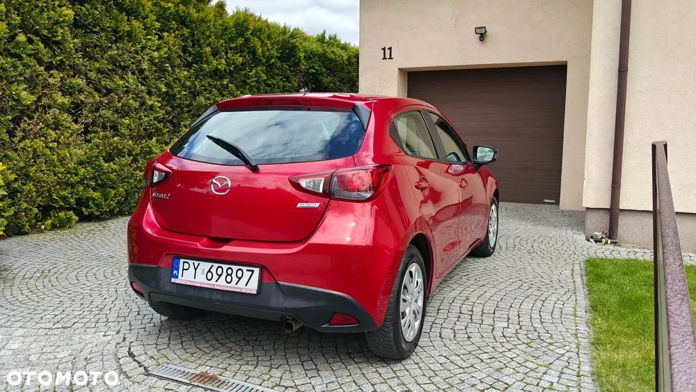 Mazda 2 2015 photo 4