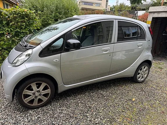 Peugeot Ion 2018 photo 2