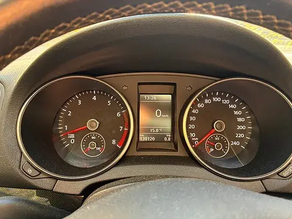 Volkswagen Golf 6 2012 photo 4