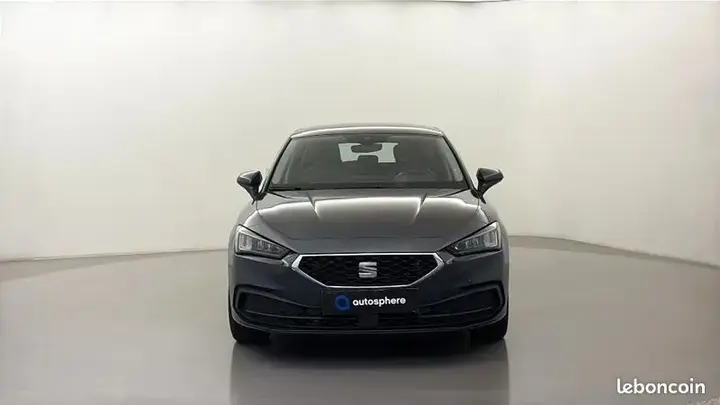 Seat Leon 2025 photo 2