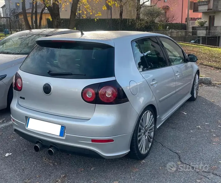 Volkswagen Golf 2005 photo 3