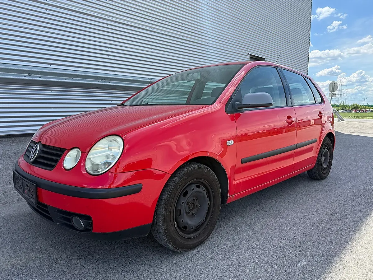 Volkswagen Polo 2003 photo 2