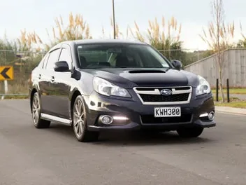 Subaru Legacy 2012 photo 2