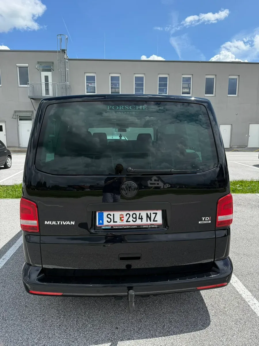 Volkswagen T5 2012 photo 3