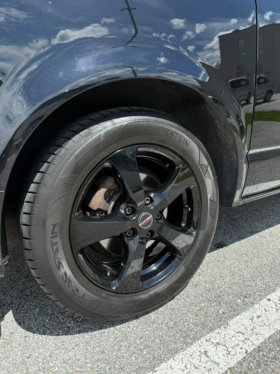 Volkswagen T5 2012 photo 2