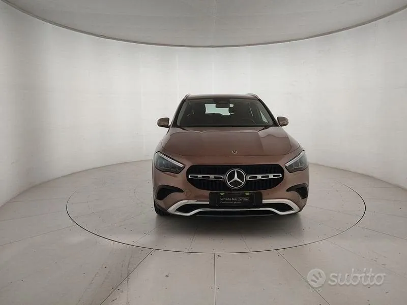Mercedes-Benz Gla 2023 photo 2