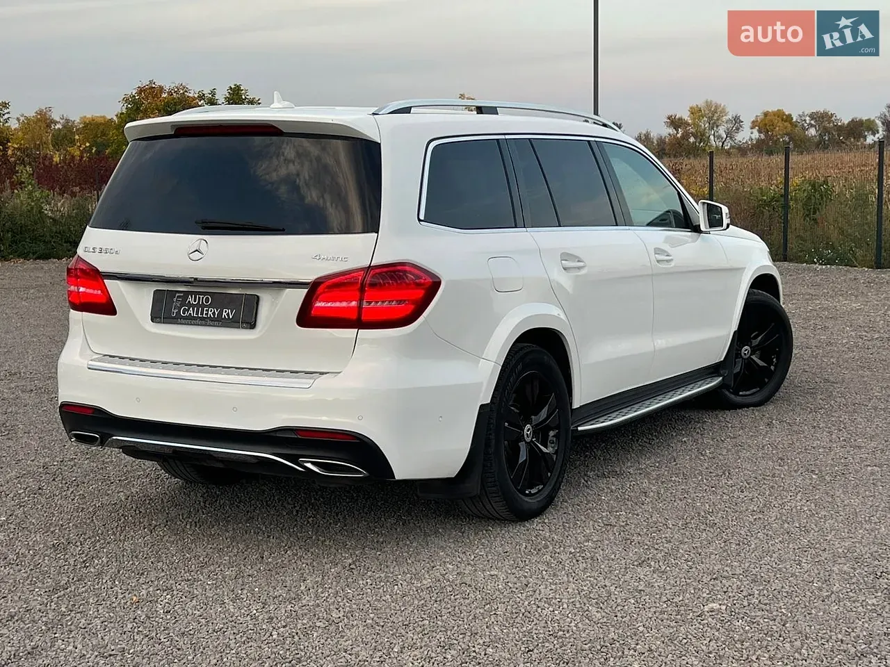 Mercedes-Benz Gls-Class 2016 photo 5