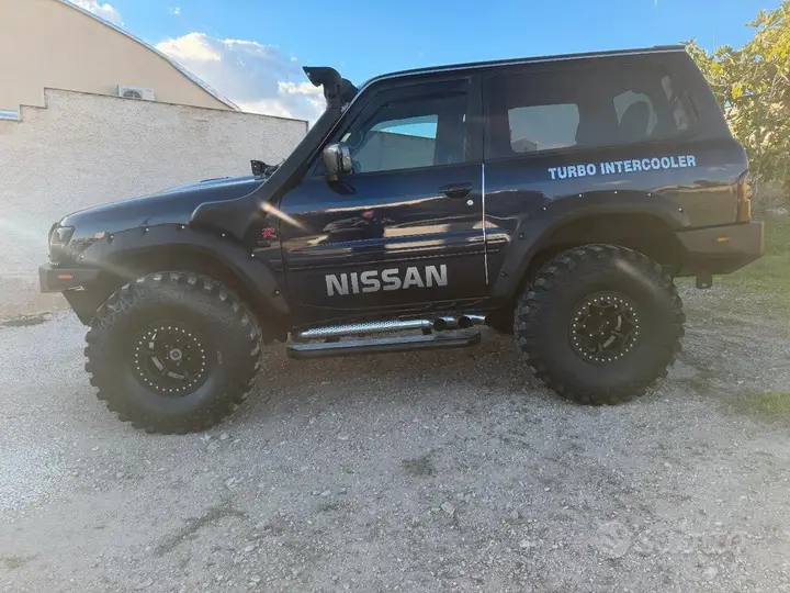 Nissan Patrol 2004 photo 5