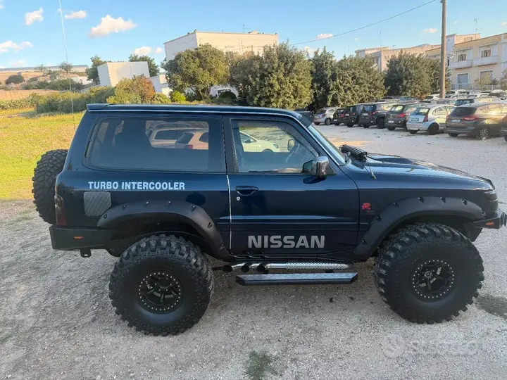 Nissan Patrol 2004 photo 4