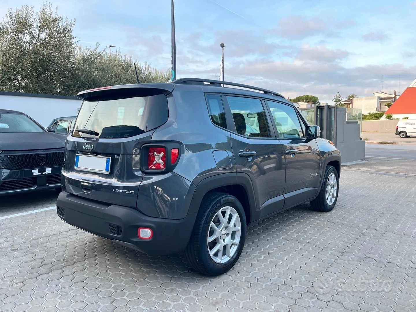 Jeep Renegade 2022 photo 4