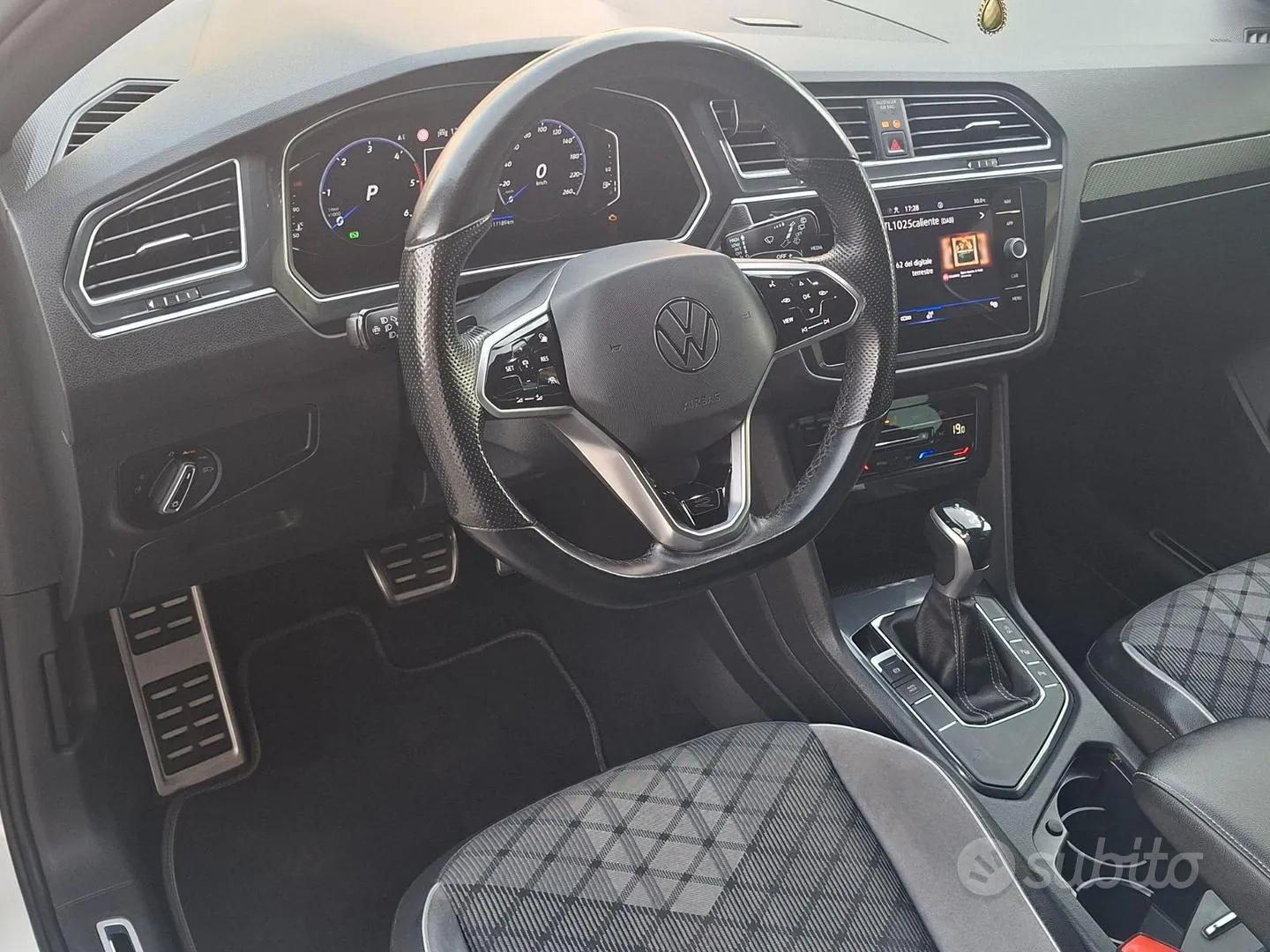Volkswagen Tiguan 2022 photo 4