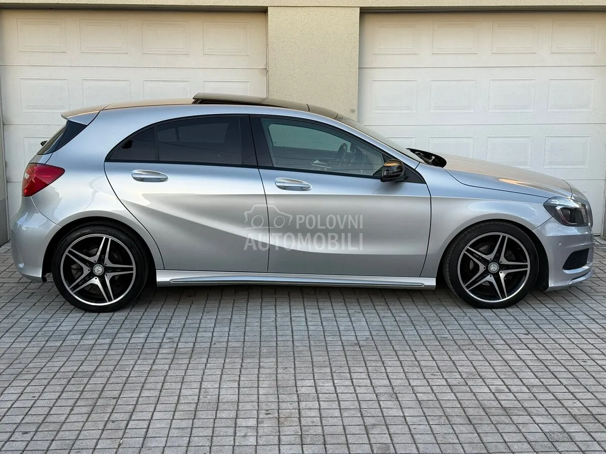 Mercedes-Benz A 180 2013 photo 3