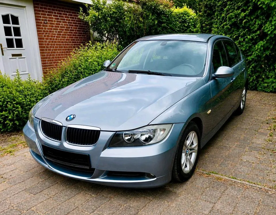 BMW E90