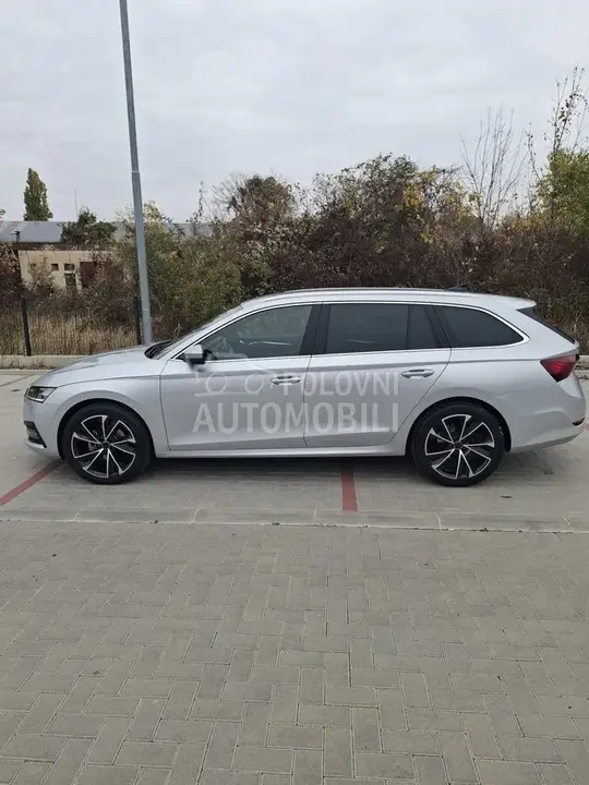 Skoda Octavia 2022 photo 5