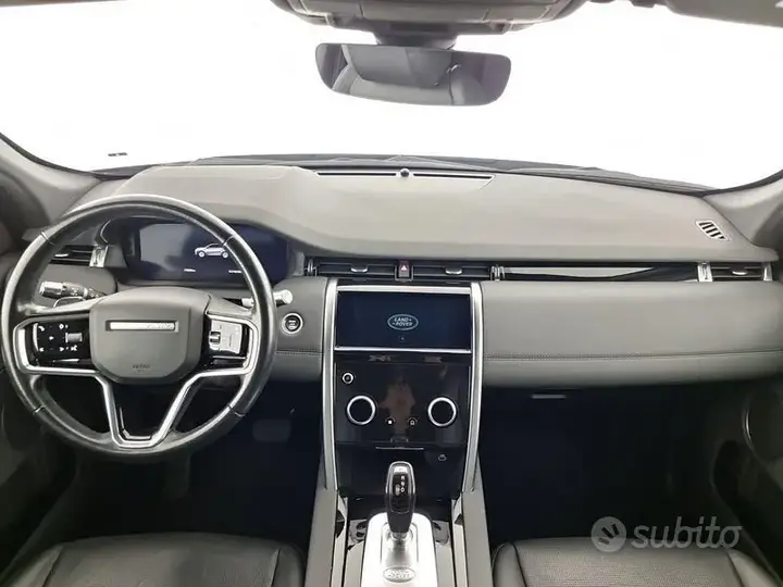 Land Rover Discovery Sport 2022 photo 4