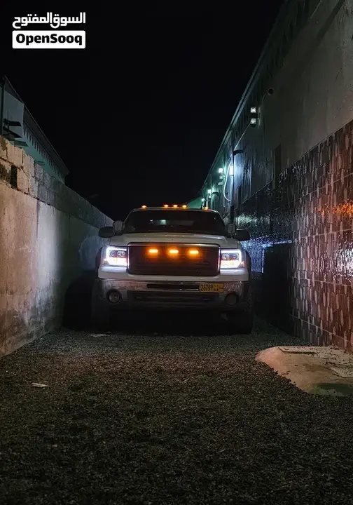 GMC Sierra 2011 photo 3