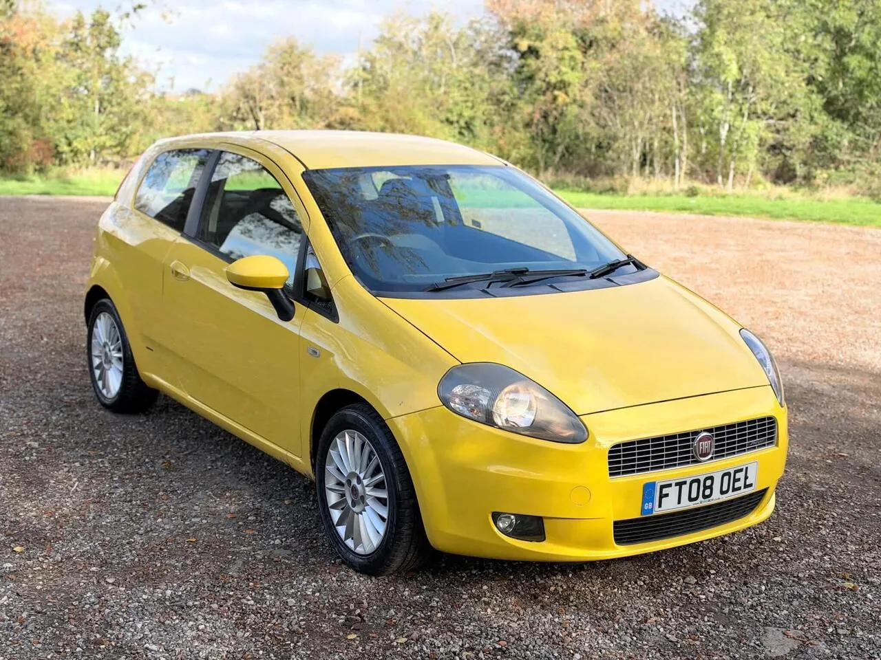 Fiat Punto 2008 photo 2