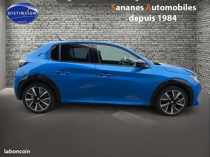 Peugeot 208 2020 photo 4