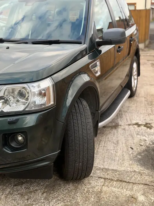 Land Rover Freelander 2 2010 photo 2