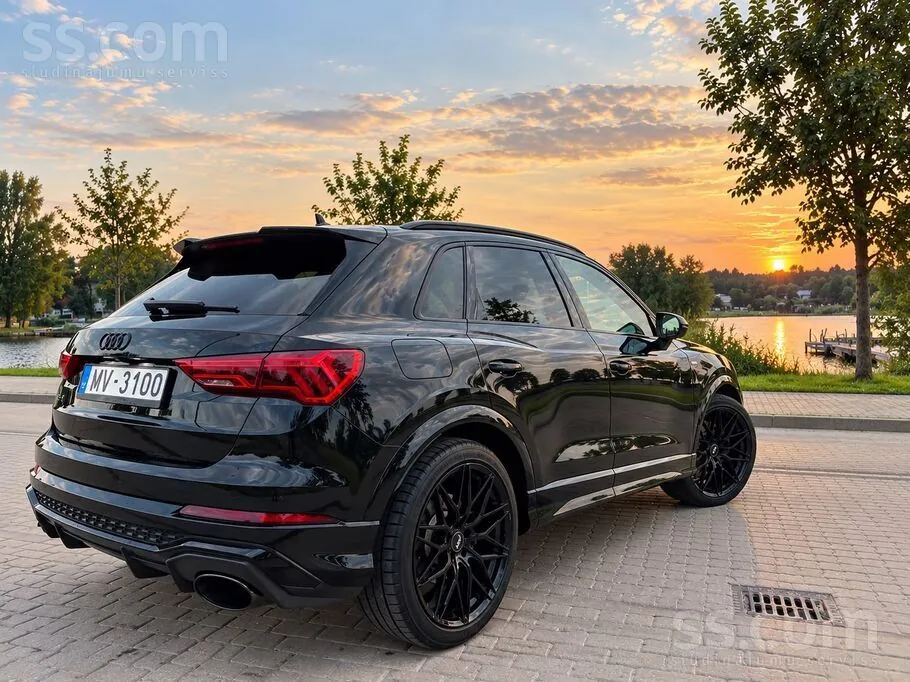 Audi Q3 2019 photo 2
