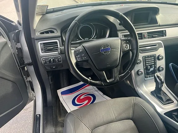 Volvo V70 2016 photo 4
