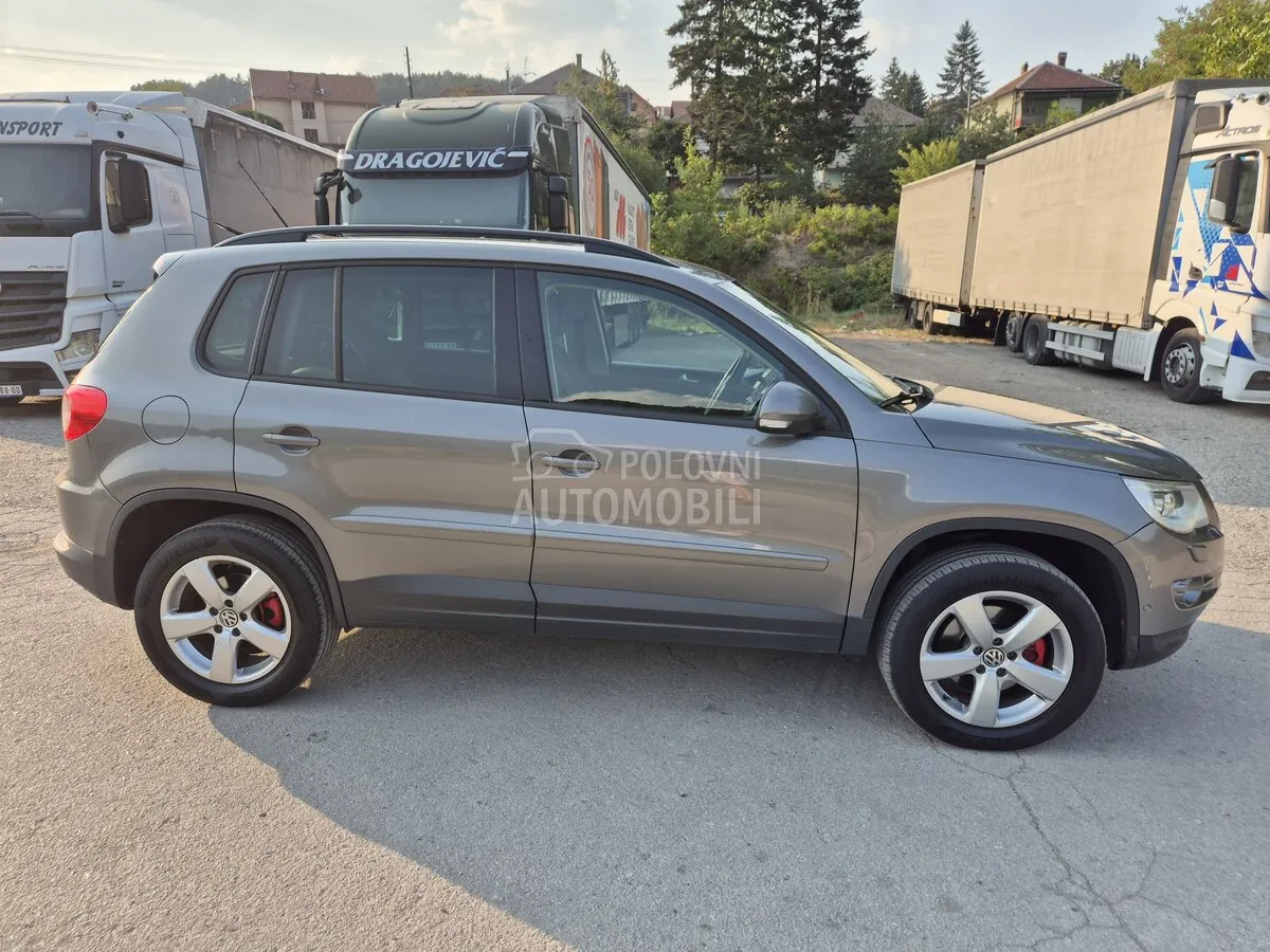 Volkswagen Tiguan 2010 photo 3