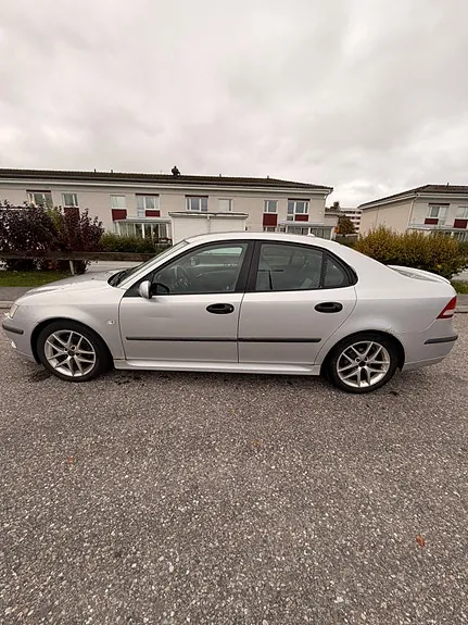 Saab 9-3 2005 photo 3