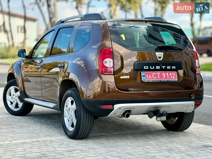 Dacia Duster 2010 photo 5