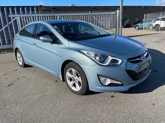 Hyundai I40 2012 photo 3