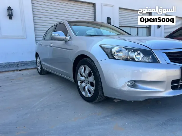 Honda Accord 2010 photo 3