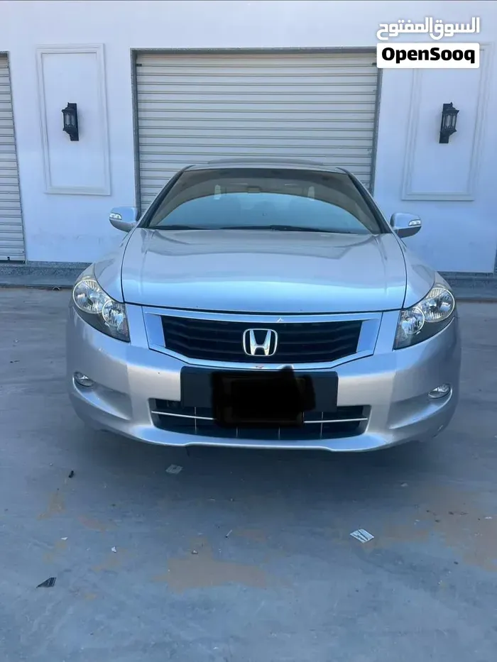Honda Accord 2010 photo 2
