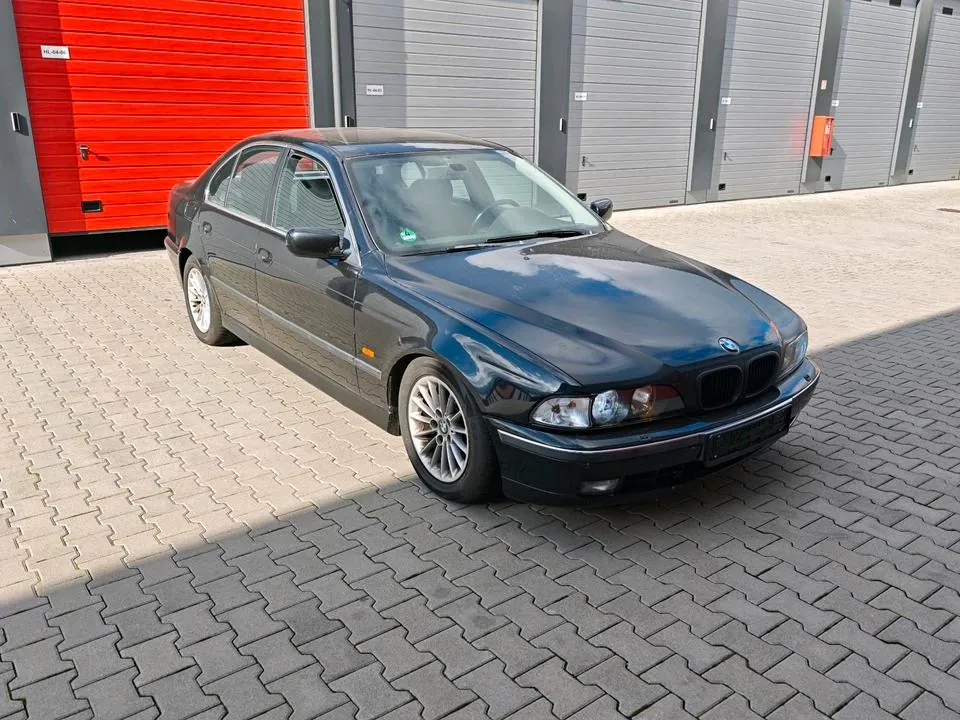 BMW 540I