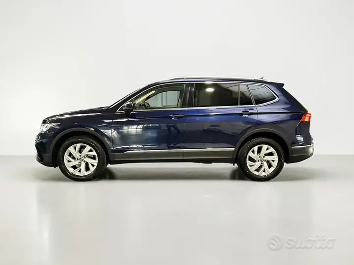 Volkswagen Tiguan Allspace 2023 photo 3