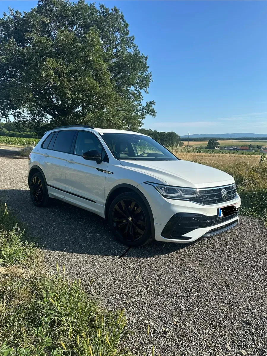 Volkswagen Tiguan 2022 photo 2