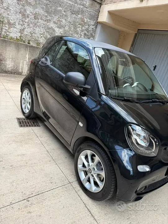 Smart Fortwo 2016 photo 3