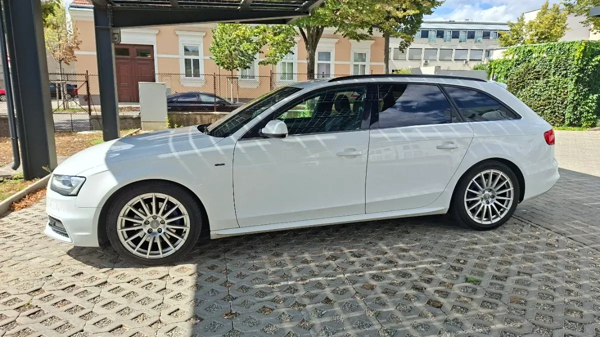 Audi A4