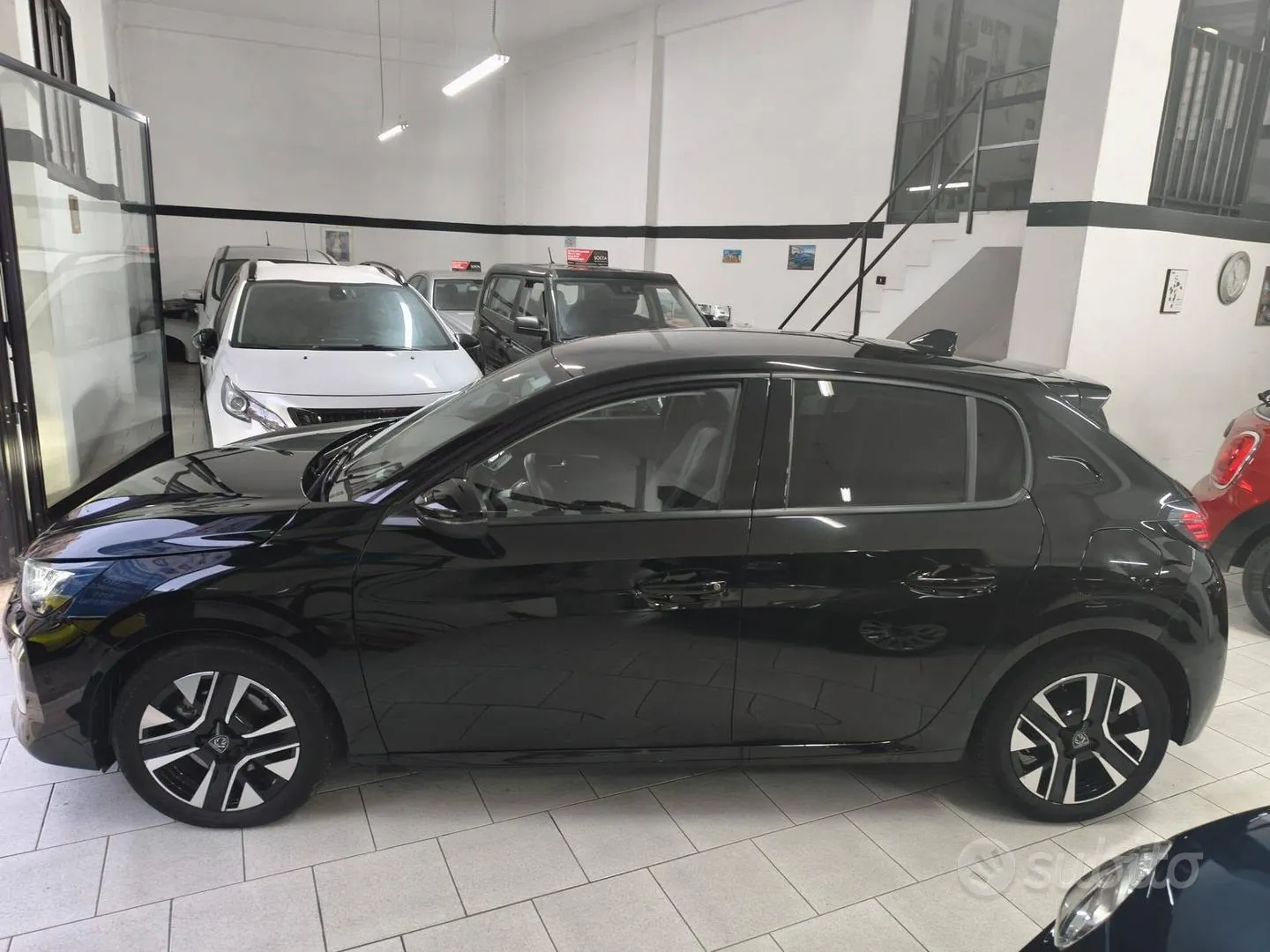 Peugeot 208 2024 photo 4