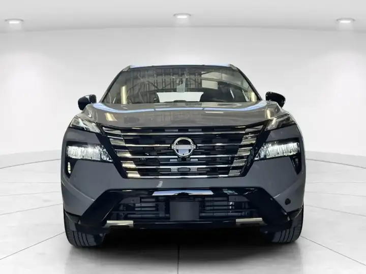 Nissan Rogue 2026 photo 2