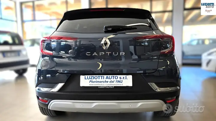 Renault Captur 2023 photo 4