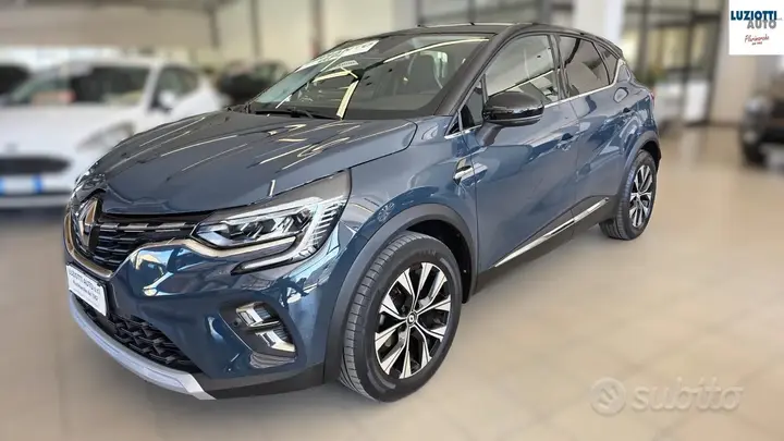 Renault Captur 2023 photo 2
