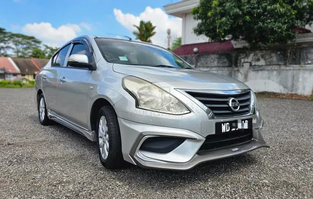Nissan Almera