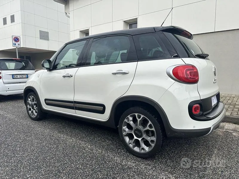 Fiat 500L 2015 photo 4