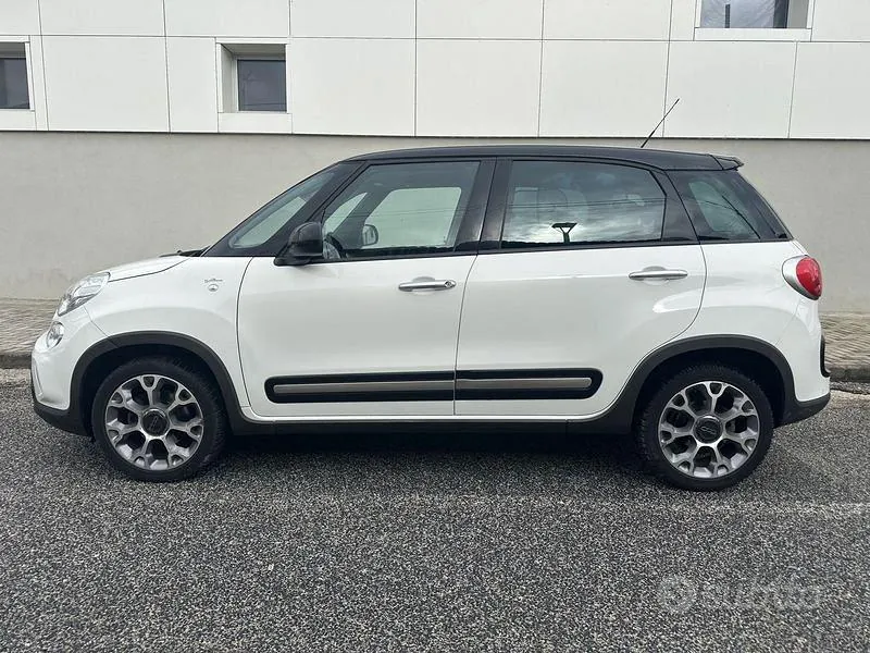 Fiat 500L 2015 photo 3