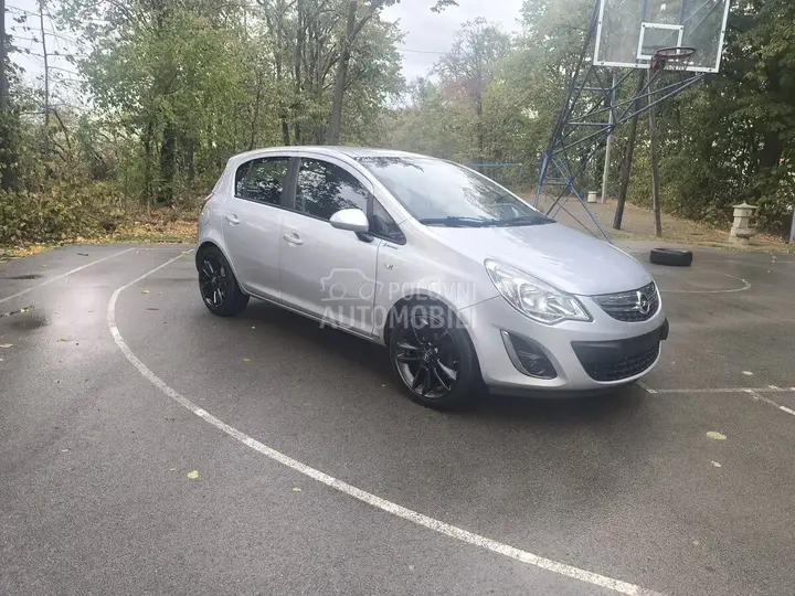 Opel Corsa D 2012 photo 3