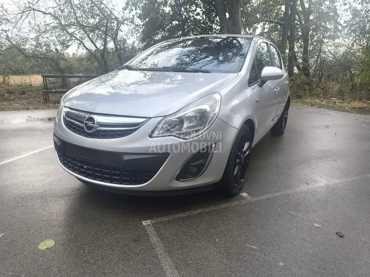 Opel Corsa D 2012 photo 4